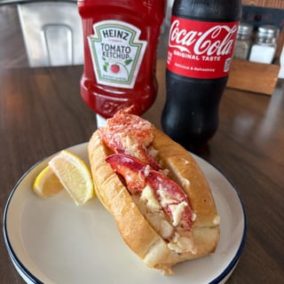 CT Lobster Roll